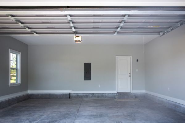 Cost of Garage Cementing in Castle Rock